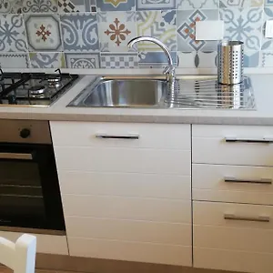 Relax House Casa Vicino Al Gaslini Appartamento